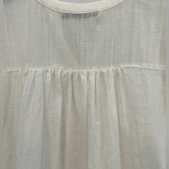 🆕 NWT 🤍 DOE & RAE White Gauze V-Neck Top | Short Sleeve | Women’s Small - Picture 7 of 10